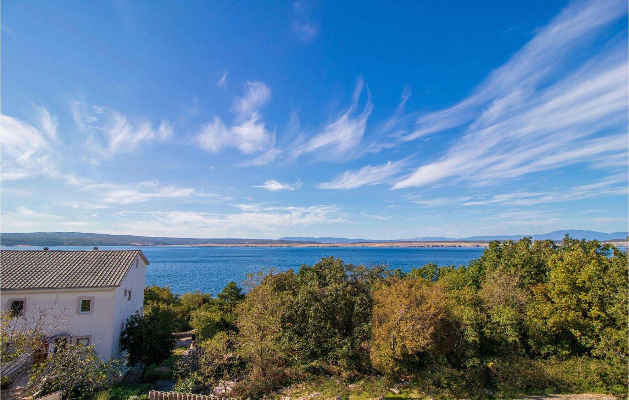 Stunning Apartment In Dramalj With House Sea View Kültér fotó
