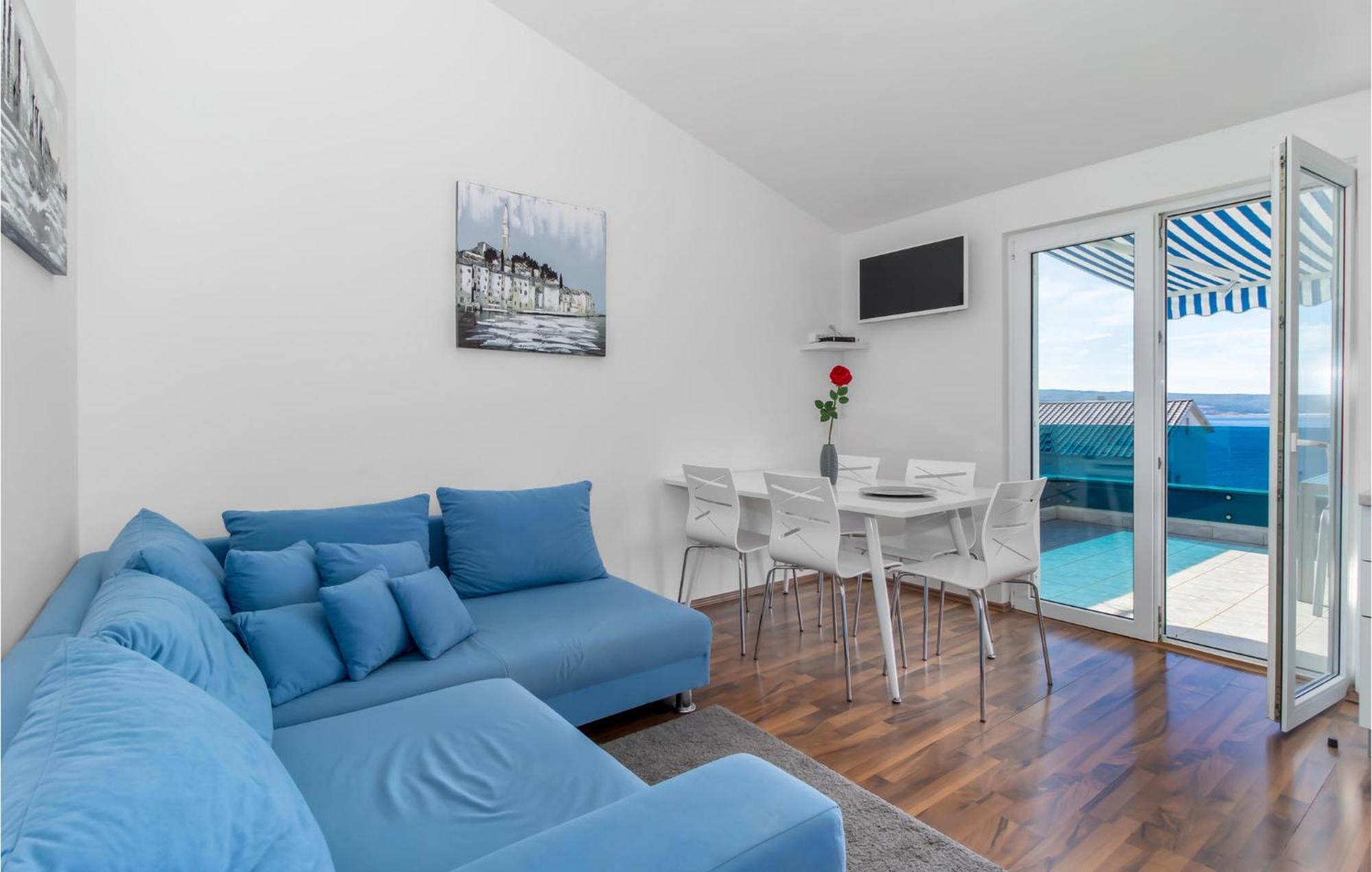 Stunning Apartment In Dramalj With House Sea View Kültér fotó